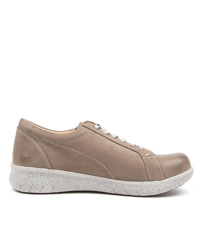 Sneaker LuxuryStride V19
